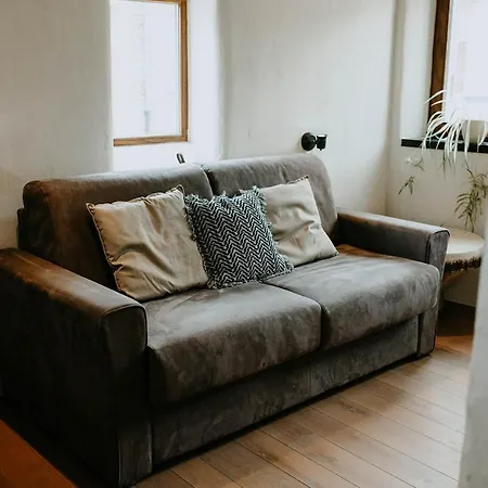 Beautiful In Renovated Farm 30 Mins From Pairi Daiza Casa de Férias